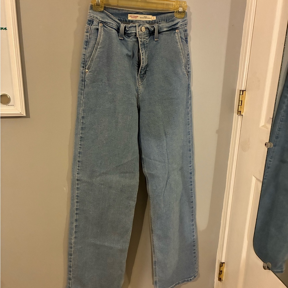 Levi's Classic Blue High Rise Loose Jeans